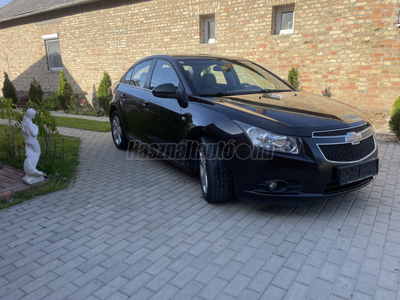 CHEVROLET CRUZE 2.0 D LS Plus