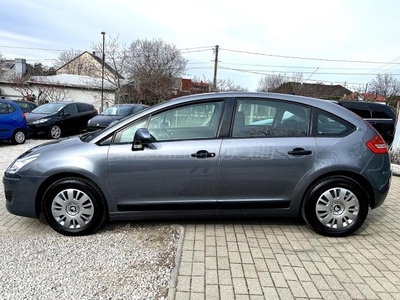 CITROEN C4 1.4 Comfort 175000 KM FIRSS SZERV.. VONÓHOROG. FEDÉLZETI KAM