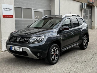 DACIA DUSTER 1.6 SCe Techroad 4WD Eredeti gyári fényezés! - Garanciális! - Felnire szerelt téligumi garnitúrával!