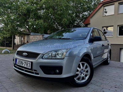 FORD FOCUS 1.4 Trend