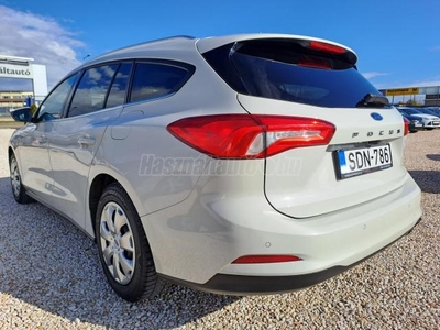 FORD FOCUS 1.5 EcoBoost Titanium (Automata) 150 le MAGYARORSZÁGI-NAVIGÁCIÓ-KAMERA-SZÉLVÉDŐFŰTÉS-GARANCIA!!!!!