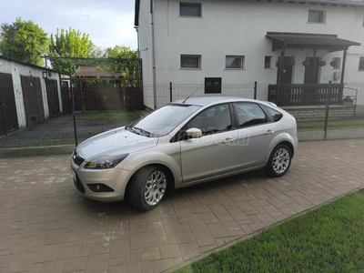 FORD FOCUS 1.6 Fresh