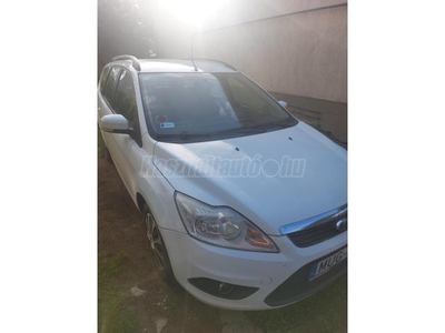 FORD FOCUS 1.6 Ghia