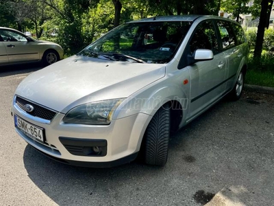 FORD FOCUS 1.6 Trend