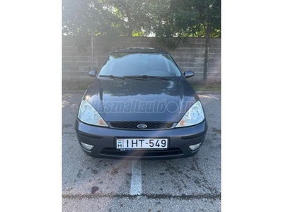 FORD FOCUS 1.8 Ghia DNW Focus Tournier