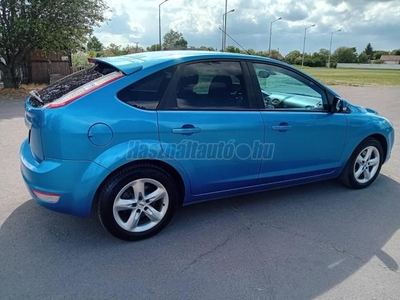 FORD FOCUS 2.0 Titanium Titanium.Xenon.Félbőr sport ülés.gyári alufelni