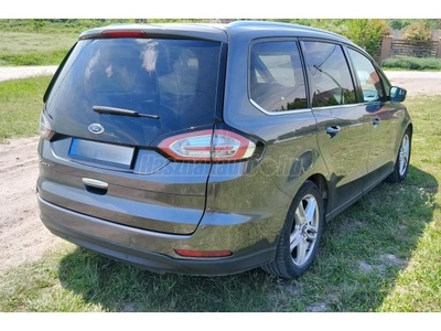 FORD GALAXY 2.0 TDCi Titanium Powershift