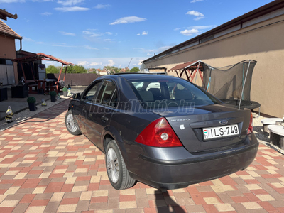 FORD MONDEO 1.8 Trend