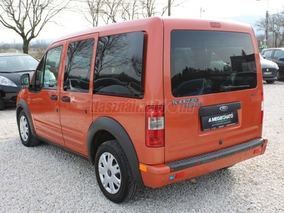 FORD TOURNEO Connect 200 1.8 TDCi SWB Fresh Klíma Dupla tolóajtó T-Ny kerekek