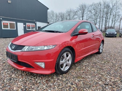 HONDA CIVIC 1.4 Type-S D.KLÍMA - TEMPOMAT - ÜLÉSFŰTÉS - PDC