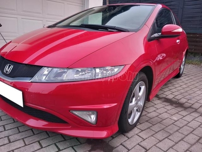 HONDA CIVIC 1.4 Type-S D.KLÍMA - ÜLÉSFŰTÉS - TEMPOMAT - PDC