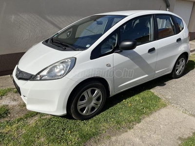 HONDA JAZZ 1.2 Trend 2Kulcs.2.Tulaj.Vezetett szervizkönyv