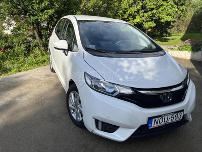 HONDA JAZZ 1.3 Comfort + Téli gumi Honda alufelnivel (magyarországi. szervizkönyves)