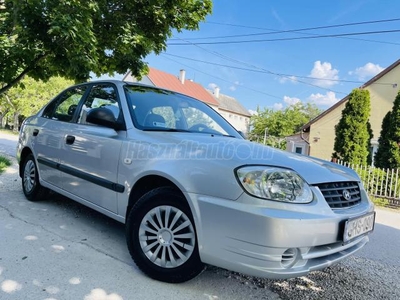 HYUNDAI ACCENT 1.3 LS Cool Jéghideg Klíma 2db Gyári Kulcs Azonnal Elvihető