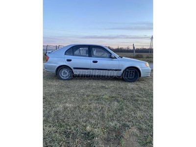 HYUNDAI ACCENT 1.5 LS Cool