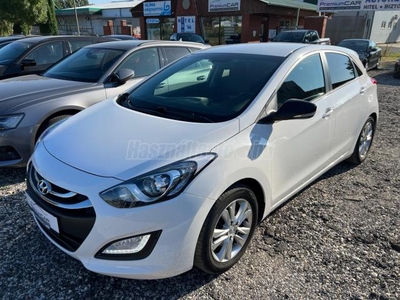 HYUNDAI I30 1.4i Go! Brasil 89.000 km. Tempomat. Ülésfűtés. 8x Alukerék. Friss műszaki