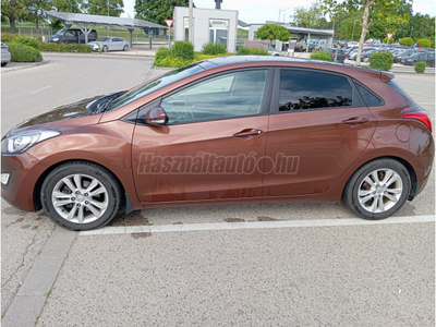 HYUNDAI I30 1.6 GDi Business