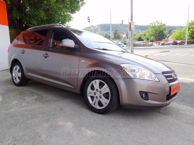 KIA CEE'D SW 1.6 CRDi EX Limited Plus FULL VEZETETT SZERVIZKÖNYV! REMEK ÁLLAPOT! GARANCIÁVAL!!!