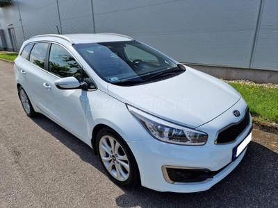 KIA CEE'D SW 1.6 CRDI Platinum /Mo-i/Navi/Kamera/ 17 Alufelni