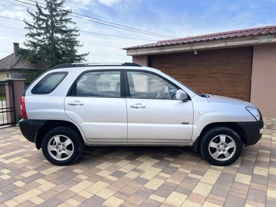 KIA SPORTAGE 2.0 LX 4WD