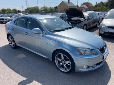 LEXUS IS 220d Leather&Navigation XENON.NAVI.EL.MEM.BŐR.KEYLESS.PDC.ÜL.HŰT-FŰT