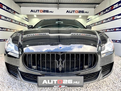 MASERATI QUATTROPORTE 3.8 V8 GTS (Automata) BARNA BŐR BELSŐ - ELSŐ-HÁTSÓ ÜLÉSFŰTÉS - NAPFÉNYTETŐ - TOLATÓKAMERA!