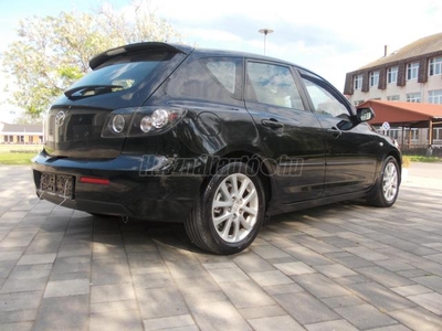 MAZDA 3 Sport 1.6 Active TÉLI NYÁRI FELNI.GYÖNYÖRŰ ÁLLAPOTBAN