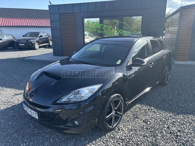 MAZDA 3 Sport 2.3 MPS NAVI Újkora óta nyomon követhető előélet. Garantált Km!