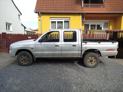 MAZDA B 2500 2.5 DK 4x4 D Elsősorban cserélném!