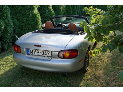 MAZDA MX-5 1.6i 16V Soft Top Elegance