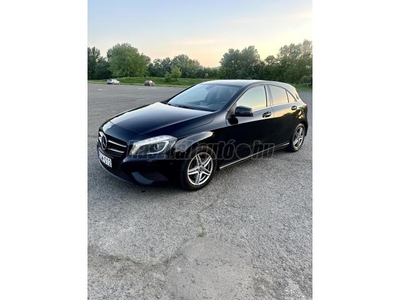 MERCEDES-BENZ A 180 (BlueEFFICIENCY) AMG Sport 7G-DCT