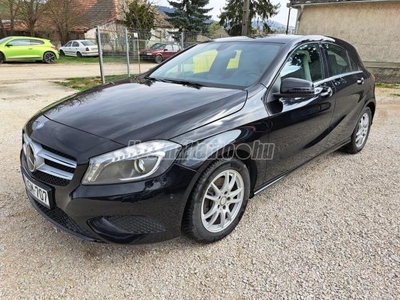 MERCEDES-BENZ A 200 BlueEFFICIENCY Urban Igazán megkímélt állapot