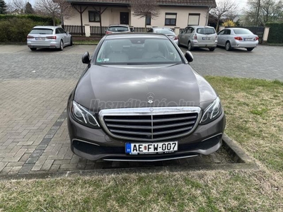 MERCEDES-BENZ E 350 d 9G-TRONIC Exklusive