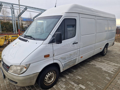 MERCEDES-BENZ SPRINTER 316 CDI 903.611