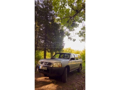 NISSAN PICK UP 2.5 2WD Double Cab