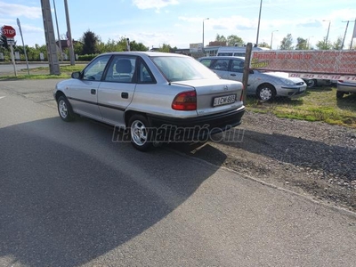 OPEL ASTRA F 1.4 Classic GL