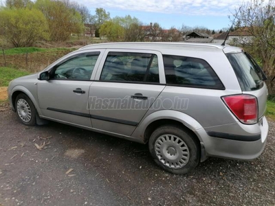 OPEL ASTRA H 1.4 Cosmo