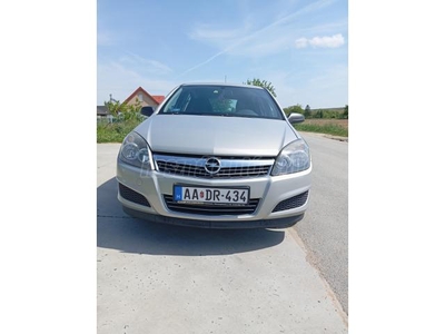 OPEL ASTRA H 1.4 Enjoy