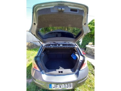 OPEL ASTRA H 1.4 Enjoy