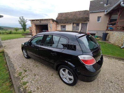 OPEL ASTRA H 1.4 Essentia