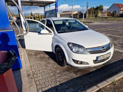 OPEL ASTRA H 1.6 Classic III