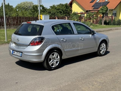 OPEL ASTRA H 1.6 Cosmo