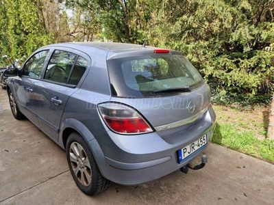 OPEL ASTRA H 1.6 Enjoy