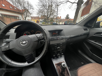 OPEL ASTRA H 1.7 CDTI Enjoy