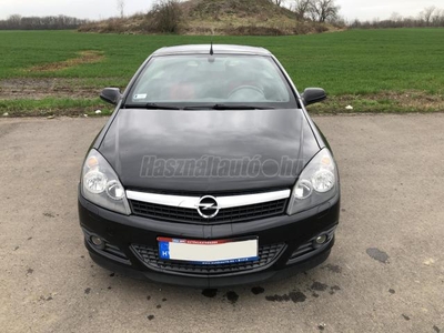 OPEL ASTRA H TT 1.6 Enjoy Astra Cabrio