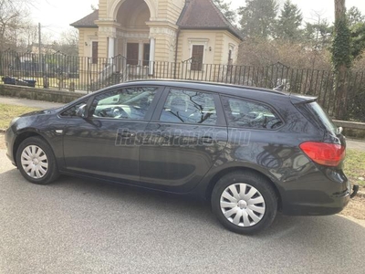 OPEL ASTRA J Sports Tourer 1.6 CDTI Start-Stop Enjoy