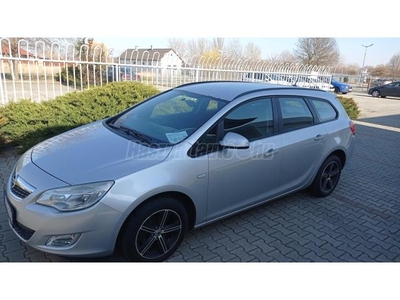 OPEL ASTRA J Sports Tourer 1.7 CDTI Enjoy