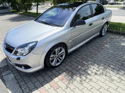 OPEL VECTRA C 1.9 CDTI Elegance