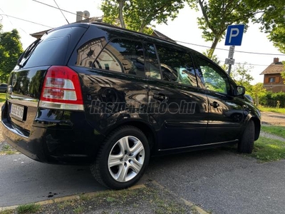 OPEL ZAFIRA B 1.6 Cosmo