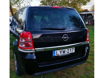 OPEL ZAFIRA B 1.9 CDTI Sport